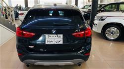 بی ئێم دەبڵیو X1